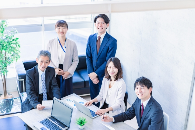 受け入れ企業のサポートチーム